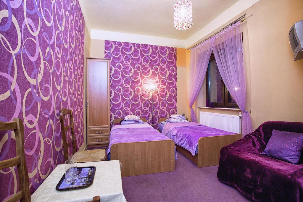 Dom Goscinny Przedmiescie Kielce Bilik gambar